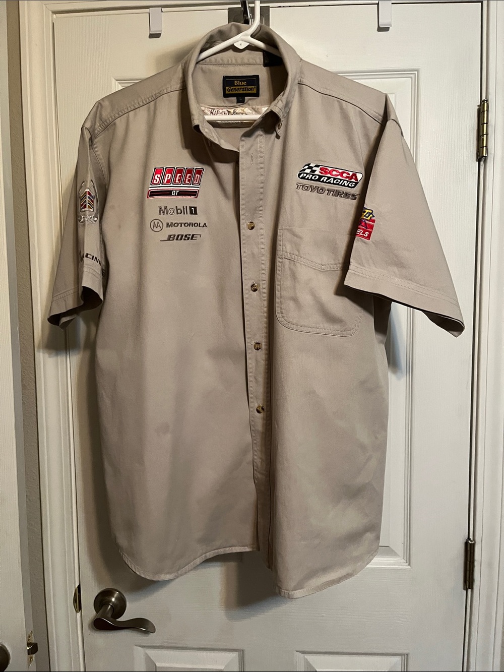 Blue Generation mens size L pit shirt